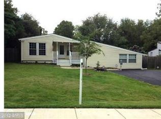 11508 Cherry Grove Dr, Gaithersburg, MD 20878