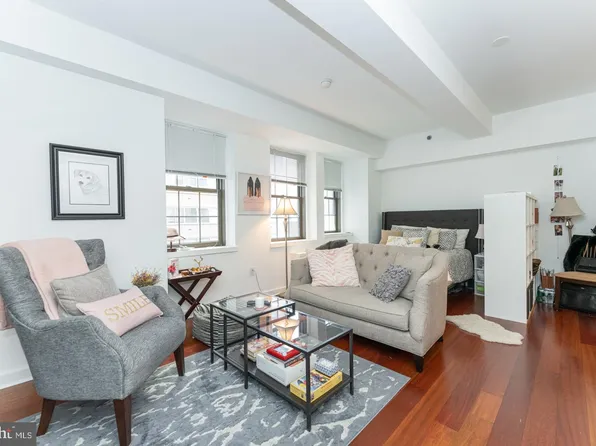 219 S 18th St, Philadelphia, PA