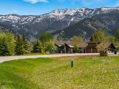 155 Sky Crest Dr, Bozeman, MT, 59715