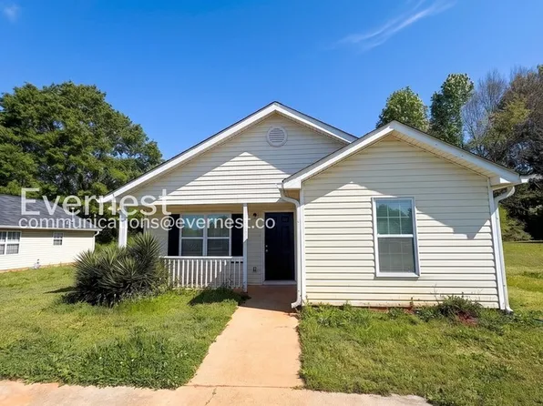 113 Dove Lndg, Social Circle, GA 30025