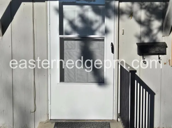 1287 SW 5th Ave #4, Ontario, OR 97914