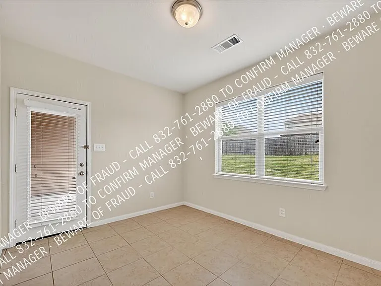 2126 Redbud Dr — Photo 13
