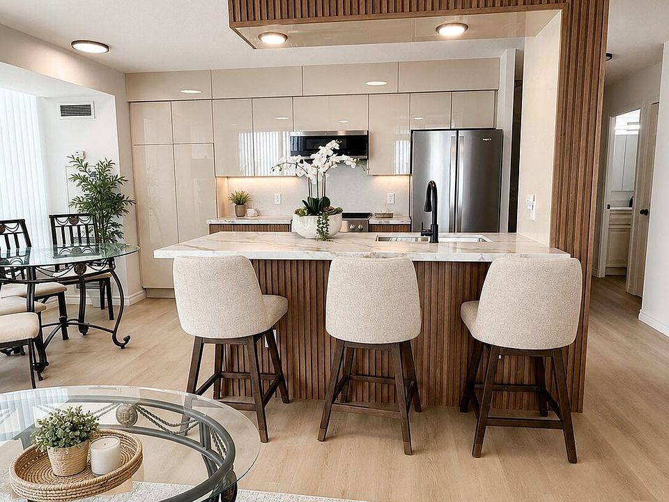 1st image of 4889 Kimbermount Ave #1608