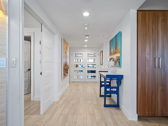 3rd image of 6051 N Ocean Drive #305