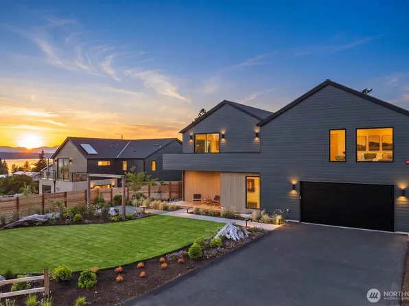 18636 2nd Avenue SW, Normandy Park, WA 98166