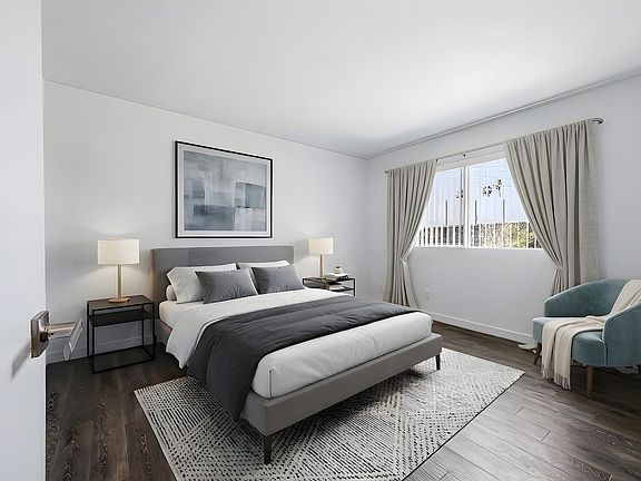 4th image of 3425 Helms Ave #3