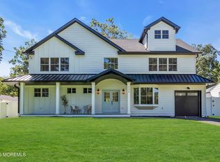 240 Highwood Rd, Oakhurst, NJ 07755