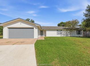 3518 Greenridge Cir, Bryan, TX 77802