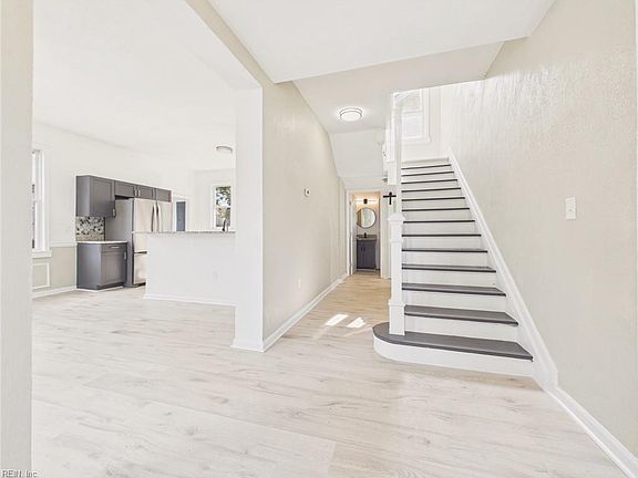 3rd image of 2595 Ruffin Way