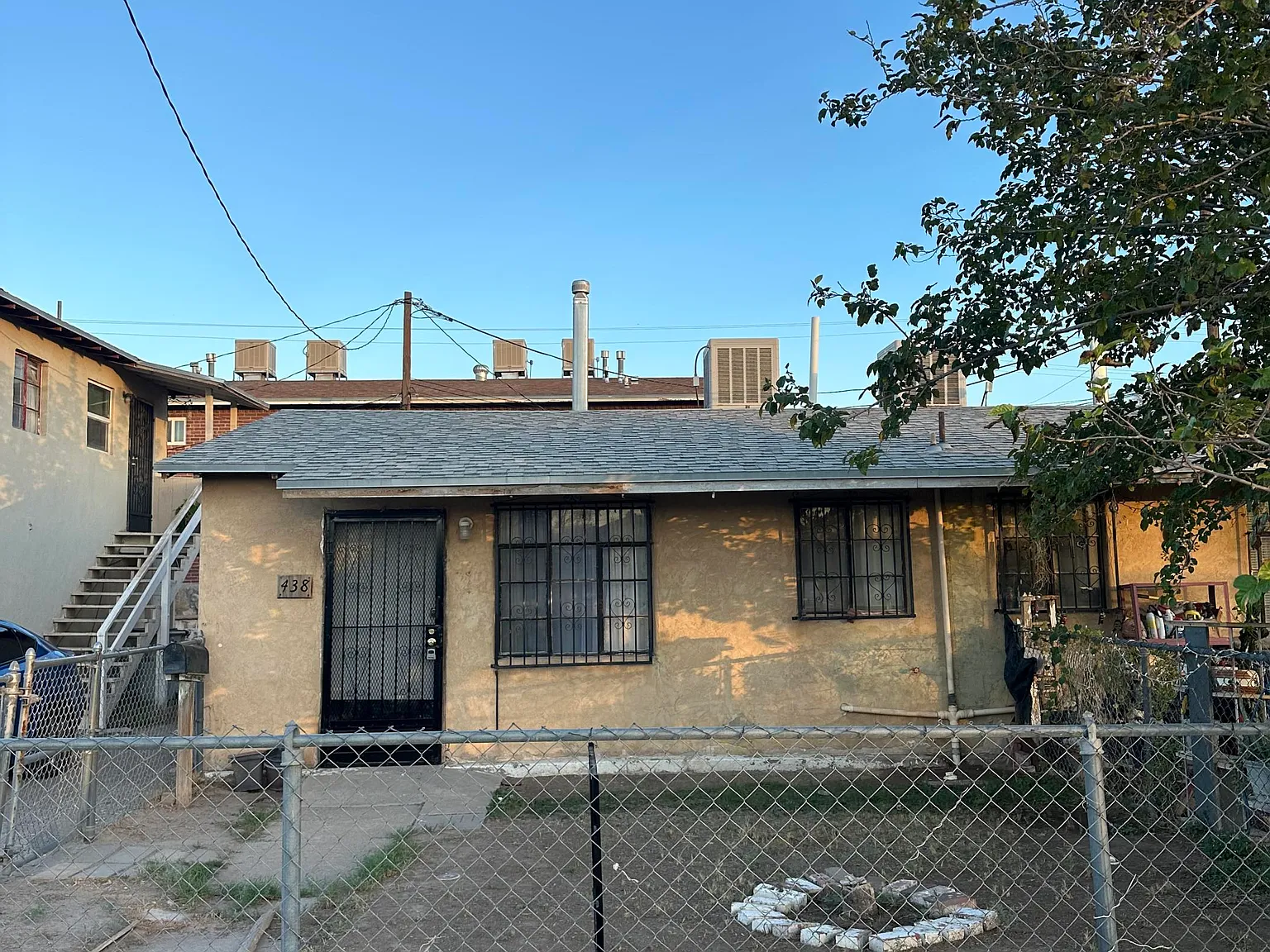 1 bed, 1.0 bath, 630 sqft, $785 — Photo 1