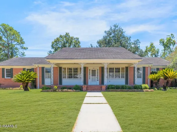 244 Duperier Ave, New Iberia, LA 70563