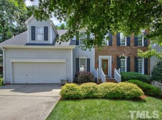 413 Kingswood Dr, Cary, NC 27513