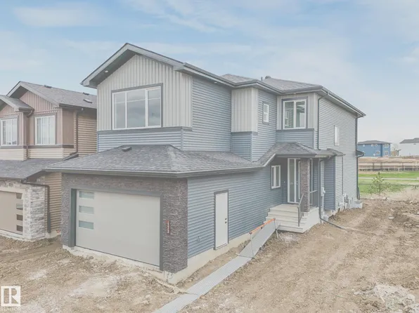 173 Corral Cir, Sherwood Park, AB T5N 1L5