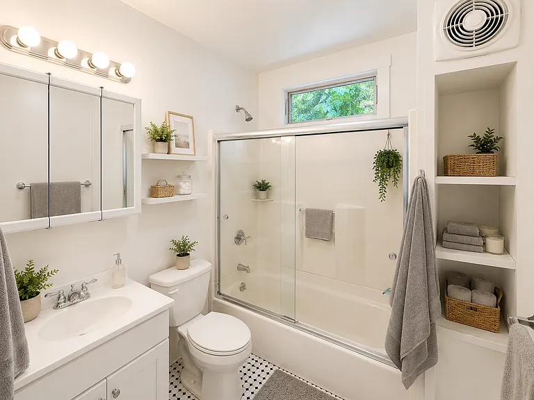 28 Mechanic St — Photo 13
