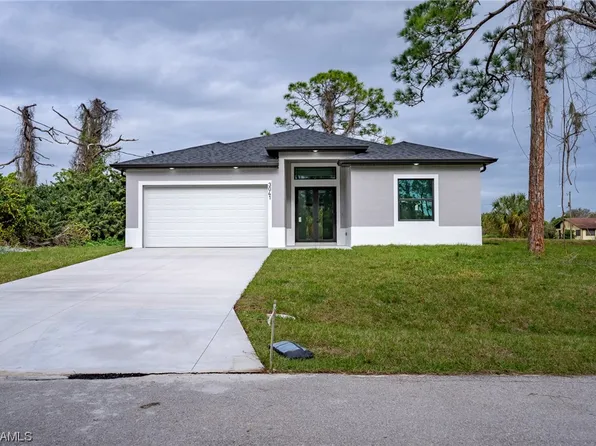 3041 N Balsam Cir, Labelle, FL 33935