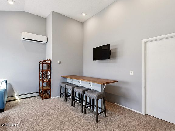 5th image of 28 Waterview Way #Sea