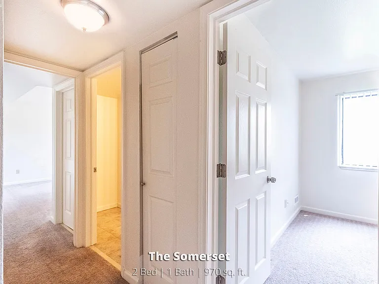 Somerset - Hallway