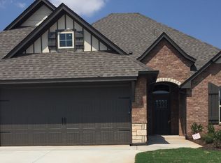 4209 SE 38th St, Norman, OK 73071