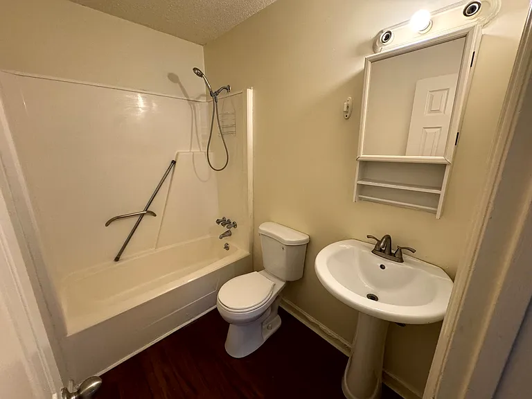 2150 Spoleto Ln #H8 — Photo 6