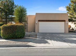 4012 Whistler Ave NW, Albuquerque, NM 87114