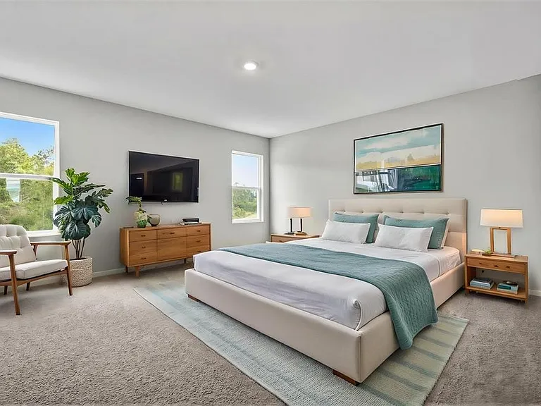10497 Farm Hill Ave — Photo 5