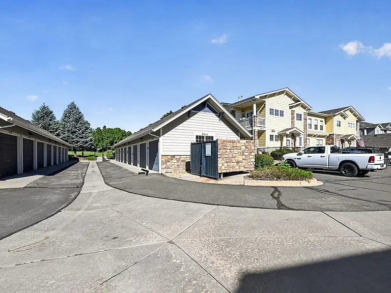 9441 Ashbury Cir #102 — Photo 31