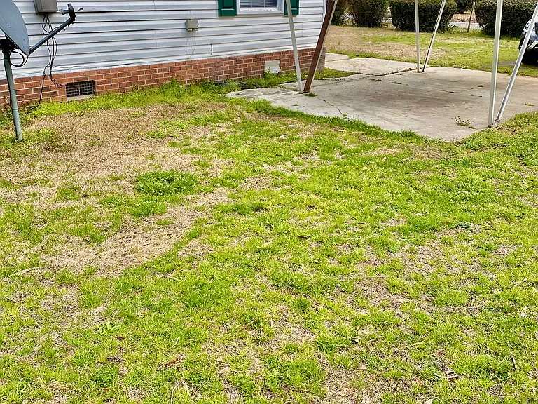 343 E Wine St — Photo 14