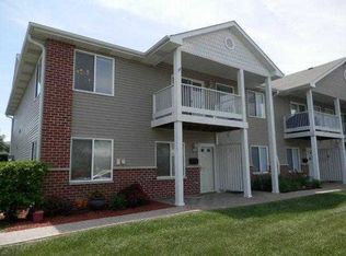 1510 Pioneer Rd UNIT 2, Crest Hill, IL 60403