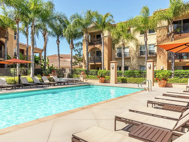 Villa Coronado Apartment Homes — Photo 5