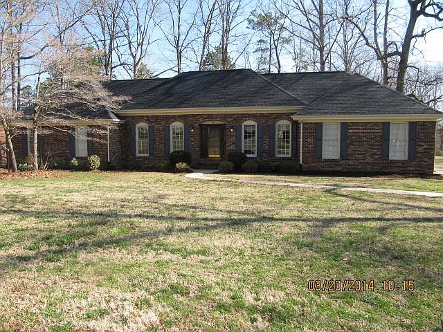 1st image of 123 Oakmount Dr