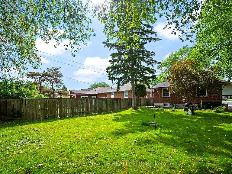 259 Tower Dr #1 — Photo 8