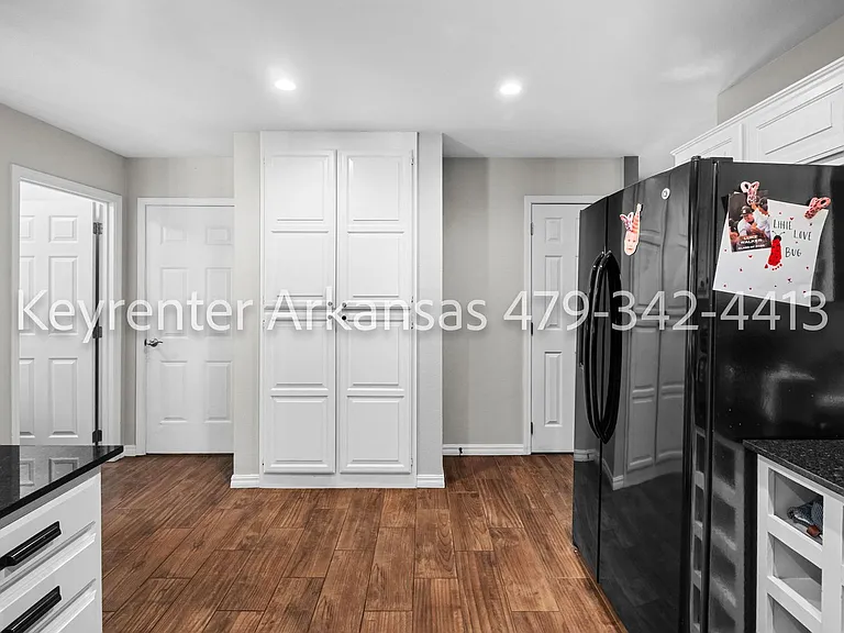 2943 E Setter St — Photo 7