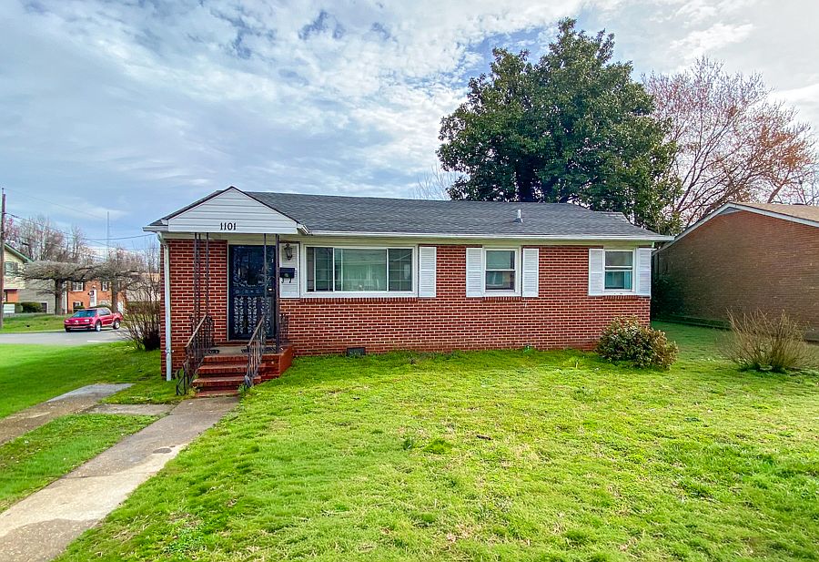 1st image of 1101 Beazley St