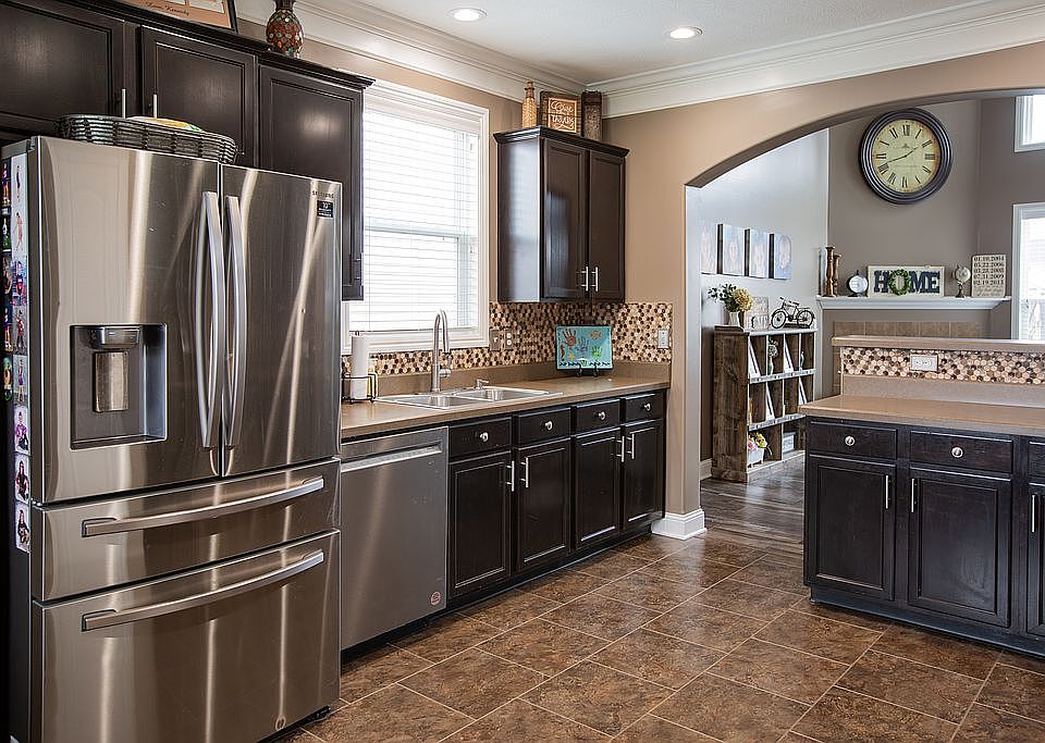 990 Kentucky Cir, Marysville, OH 43040 | Zillow