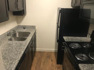 104 Adeline Dr APT 1, Belleville, IL