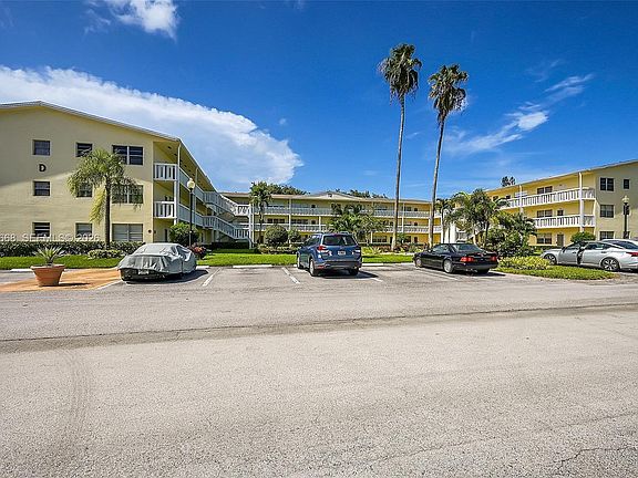 4th image of 82 Dorset Dr #B