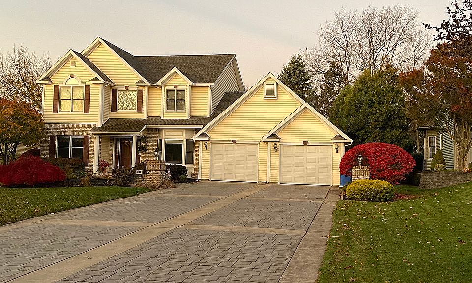 1st image of 3169 Valley Dr