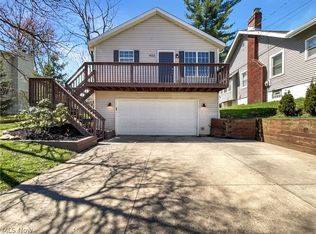 402 Moody St, Akron, OH