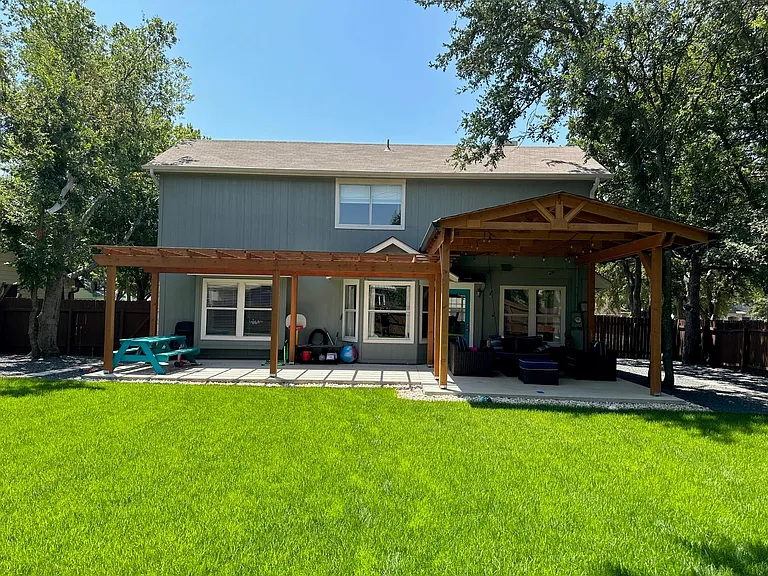 1808 Sylvia Ln — Photo 28