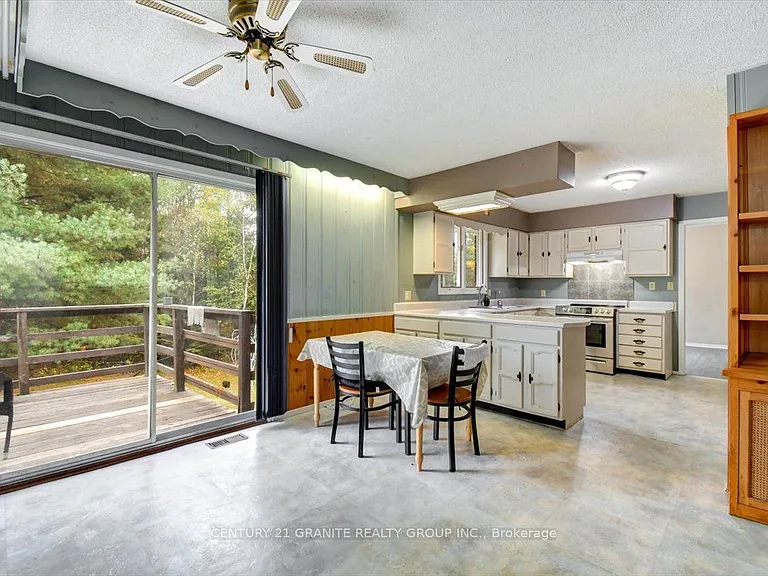 4 Maxwell Settlement Rd #1 — Photo 18