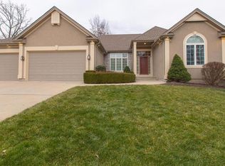12521 Grand Ave, Kansas City, MO 64145