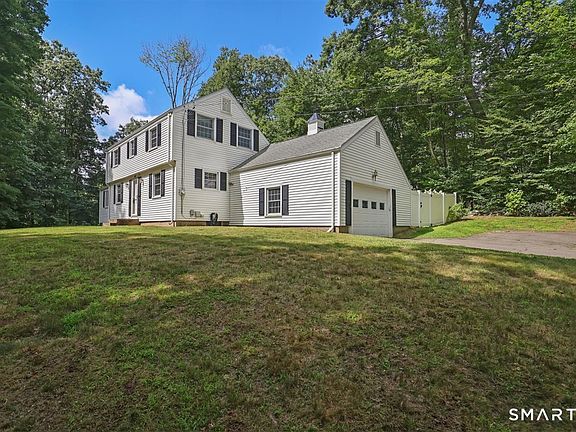 3rd image of 130 Barnsbee Lane