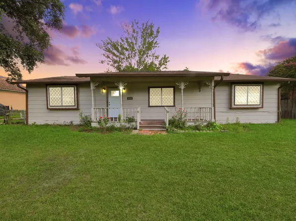 535 Pampa St, Pasadena, TX 77504