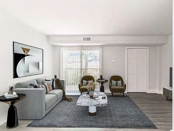 Foxwood Apartments — Photo 3