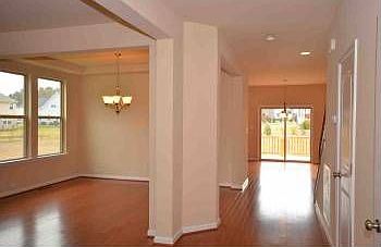 4th image of 4609 Cumberland Dr