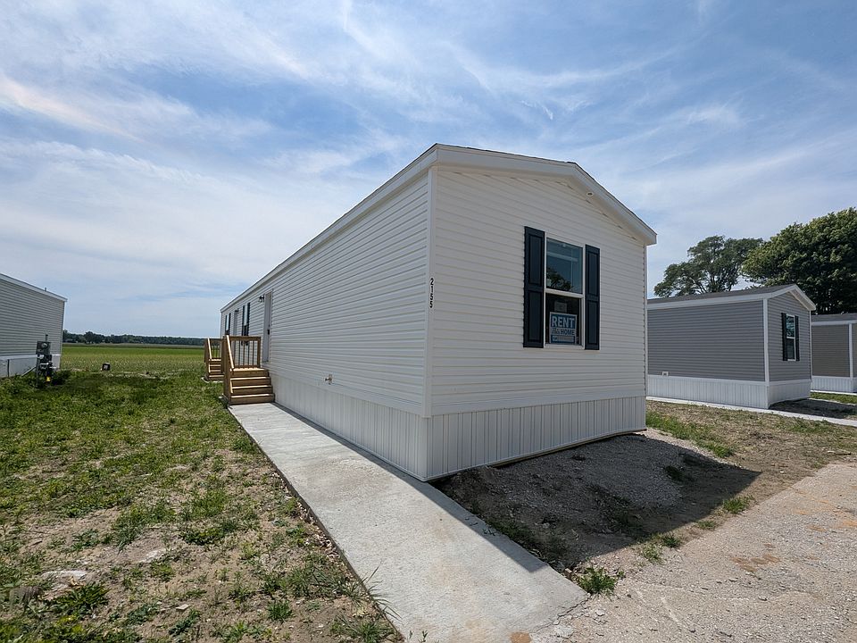1st image of 2155 S Brabant #37