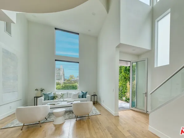 2319 Glencoe Ave, Venice, CA 90291