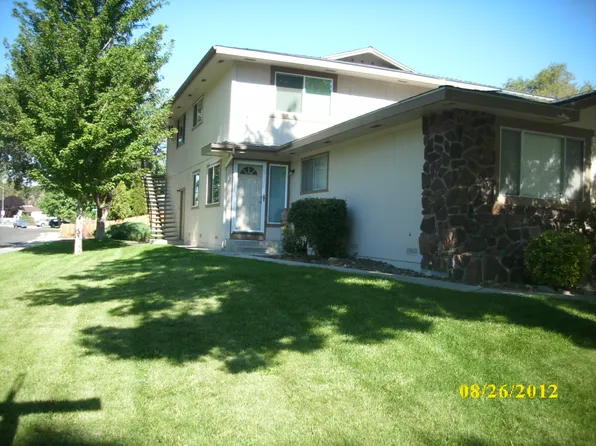 603 Pine Meadows Dr, Sparks, NV 89431