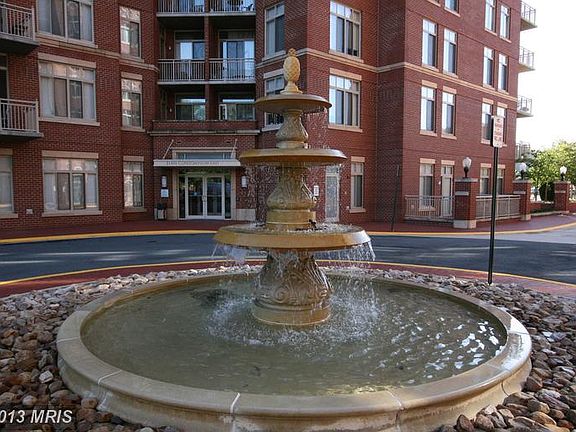 3rd image of 4480 Market Commons Dr Unit 308