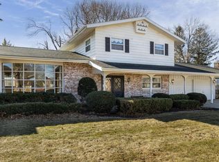 872 E Lilac Rd, Beloit, WI 53511